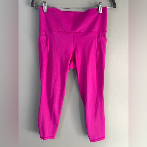 Athleta NWOT Salutation Stash High Rise Legging Buttery-soft stretch medium - Picture 4 of 5